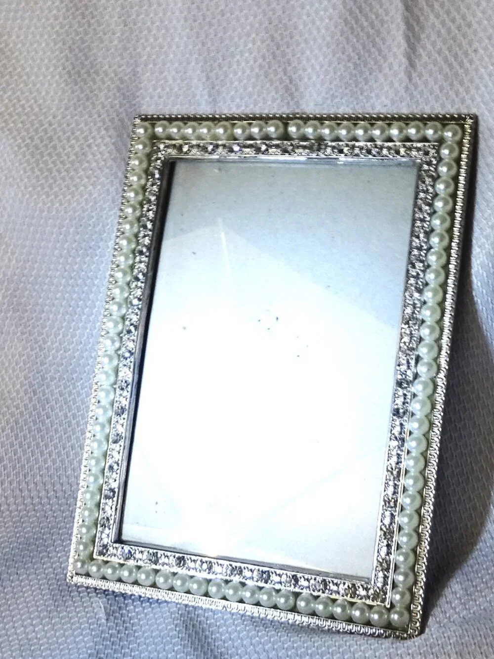 Nicole Miller Silver Tone Pearl and Crystal Picture Frame 5
